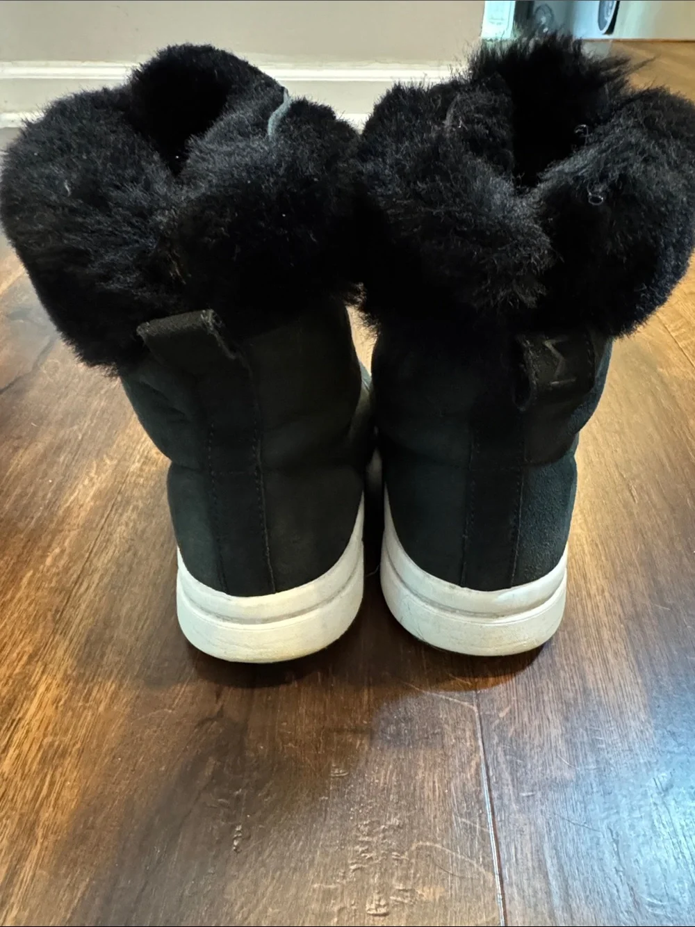 Mark Nason Black Faux Fur Lace-Up Ankle Boots Size 6 with Dust Bag